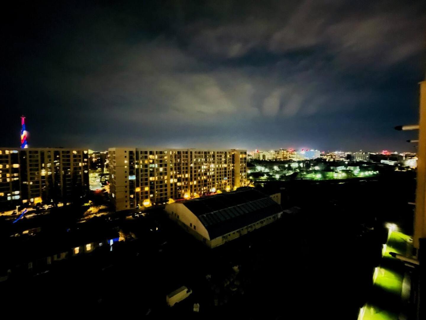 Botanic Nest Panoramic Studio Bukarest Exterior foto